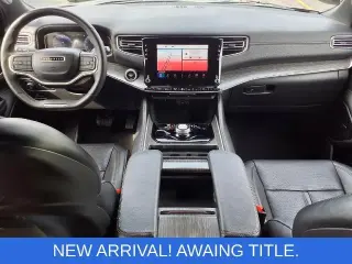 Jeep Wagoneer L 2024 4x4 Serie II 4p SUV