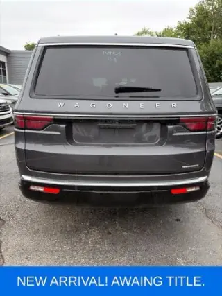 Jeep Wagoneer L 2024 4x4 Serie II 4p SUV
