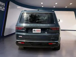 Jeep Wagoneer L 2024 4x4 Serie II 4p SUV