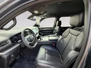 Jeep Wagoneer L 2024 4x4 Serie II 4p SUV