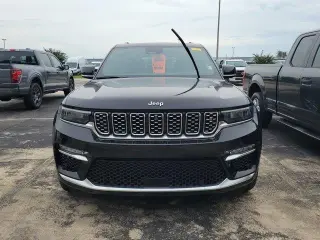 Jeep Grand Cherokee 2024 4x4 Summit 4xe 4p SUV