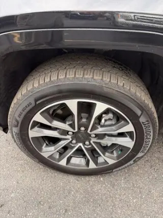 Jeep Grand Cherokee 2023 4x4 Overland 4xe 4p SUV