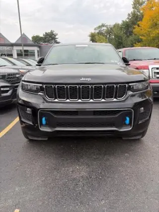 Jeep Grand Cherokee 2023 4x4 Overland 4xe 4p SUV