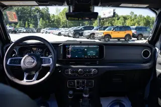 Jeep Wrangler 2024 4x4 High Altitude 4xe 4p SUV