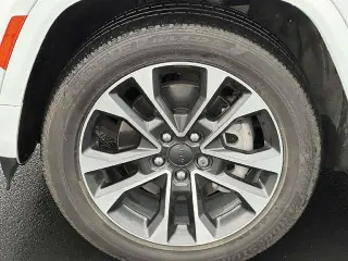 Jeep Grand Cherokee L 2023 4x4 Overland 4p SUV