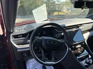 Jeep Grand Cherokee L 2025 4x4 Limited SUV de 4 puertas