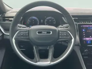 Jeep Grand Cherokee L 2025 4x4 Limited 4dr SUV