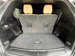 Jeep Grand Cherokee L 2023 4x4 Limited SUV 4 puertas