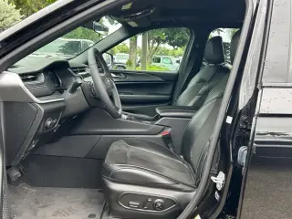 Jeep Grand Cherokee L 2025 4x2 Altitude X 4p SUV
