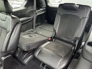 Jeep Grand Cherokee L 2025 4x2 Laredo 4p SUV