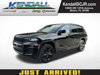 Jeep Grand Cherokee L 2025 4x2 Laredo 4p SUV