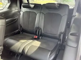 Jeep Grand Cherokee L 2025 4x2 Laredo 4p SUV