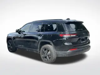 Jeep Grand Cherokee L 2025 4x2 Laredo 4p SUV