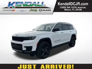 Jeep Grand Cherokee L 2025 4x2 Laredo 4p SUV