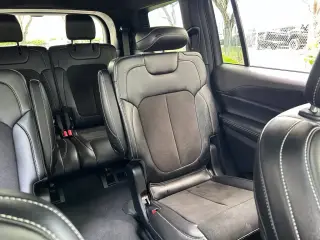 Jeep Grand Cherokee L 2025 4x2 Laredo 4dr SUV