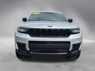Jeep Grand Cherokee L 2025 4x2 Laredo 4dr SUV