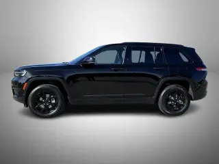 Jeep Grand Cherokee 2025 4x4 Laredo 4p SUV