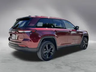 Jeep Grand Cherokee 2024 4x4 Laredo 4p SUV