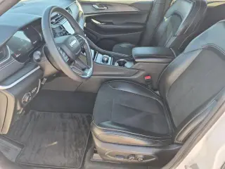Jeep Grand Cherokee 2025 4x4 Laredo 4p SUV