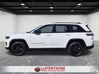 Jeep Grand Cherokee 2025 4x4 Laredo 4p SUV