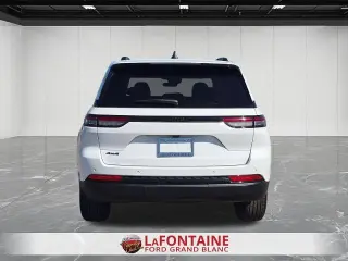 Jeep Grand Cherokee 2025 4x4 Laredo 4p SUV