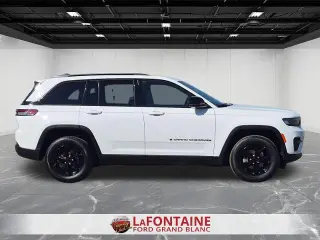 Jeep Grand Cherokee 2025 4x4 Laredo 4p SUV