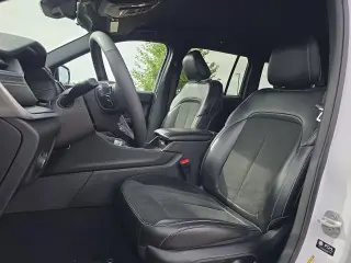 Jeep Grand Cherokee 2025 4x4 Laredo 4p SUV