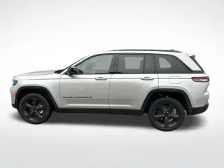 Jeep Grand Cherokee 2025 4x2 Limited 4p SUV
