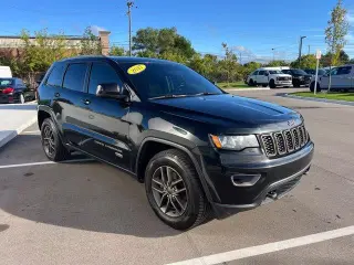 Jeep Grand Cherokee 2017 4x4 Laredo 4p SUV