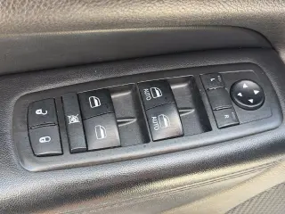 Jeep Grand Cherokee 2019 4x2 Laredo 4p SUV
