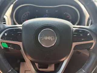 Jeep Grand Cherokee 2019 4x2 Laredo 4p SUV