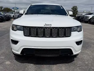 Jeep Grand Cherokee 2019 4x2 Laredo 4p SUV