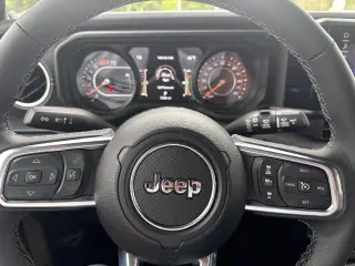 Jeep Wrangler 2026 4x4 Sahara 4dr SUV