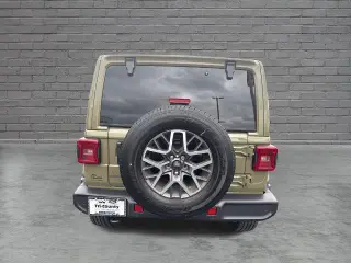 Jeep Wrangler 2026 4x4 Sahara 4dr SUV