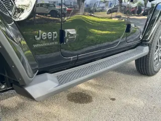 Jeep Wrangler 2025 4x4 Sahara 4p SUV