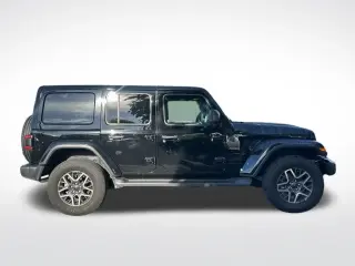 Jeep Wrangler 2025 4x4 Sahara 4p SUV