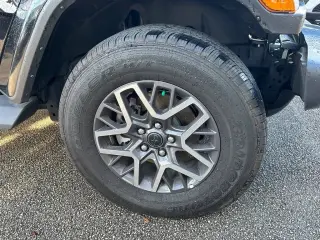 Jeep Wrangler 2025 4x4 Sahara 4p SUV