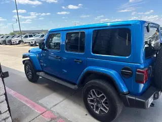 Jeep Wrangler 2024 4x4 Sahara 4p SUV