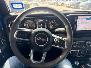 Jeep Wrangler 2024 4x4 Sahara 4p SUV