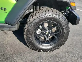Jeep Wrangler 2026 4x4 Sport 4dr SUV