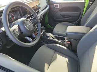 Jeep Wrangler 2026 4x4 Sport 4dr SUV
