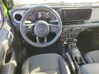 Jeep Wrangler 2026 4x4 Sport 4dr SUV