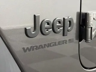 Jeep Wrangler 2024 4x4 Sport 4p SUV