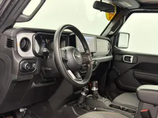 Jeep Wrangler 2024 4x4 Sport 4p SUV