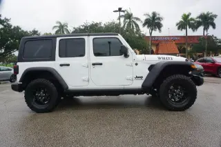 Jeep Wrangler 2024 4x4 Sport 4p SUV