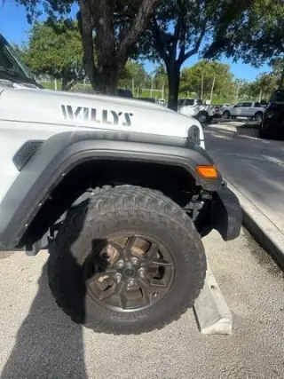 Jeep Wrangler 2024 4x4 Sport 4p SUV