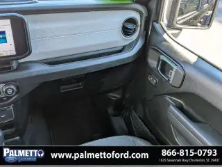 Jeep Wrangler 2025 4x4 Sport 4p SUV