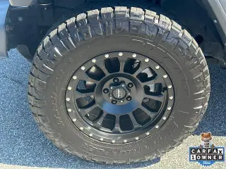 Jeep Wrangler 2024 4x4 Sport 4p SUV