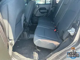 Jeep Wrangler 2024 4x4 Sport 4p SUV
