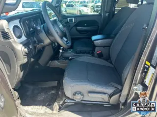 Jeep Wrangler 2024 4x4 Sport 4p SUV